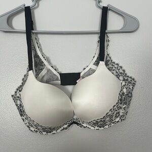 Victoria's Secret Black and White Lace Bra